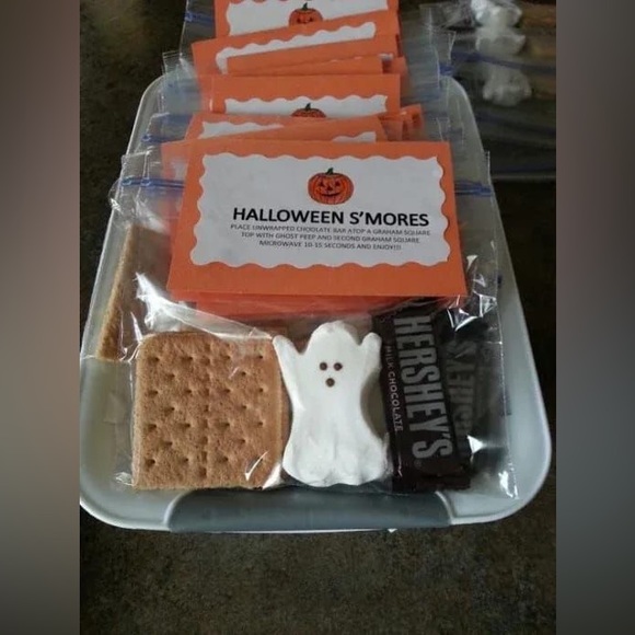 $1 HALLOWEEN NAIL STICKER SHEET. NEW. $1 WITH ANY $10 ORDER OR MORE - Picture 8 of 16